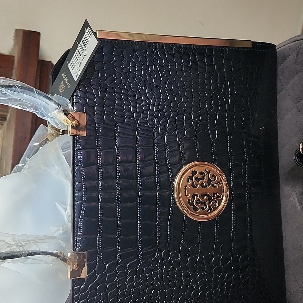 Handbag - Picture 7 of 7